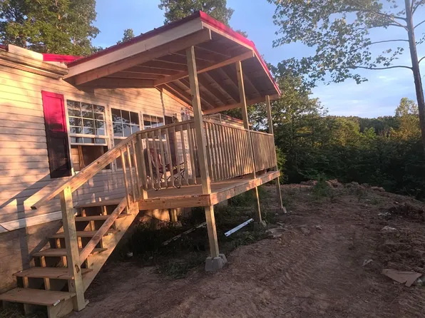 1402 Long Branch Rd, Louisa, KY 41230