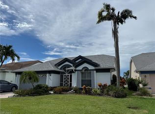 6637 Vancouver Ln, Naples, FL 34104