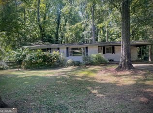 208 Springtree Rd, Athens, GA 30605