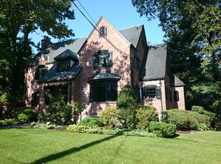 172 Walnut Hill Rd, Brookline, MA 02467