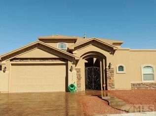 11512 Rafael Serna Ln, El Paso, TX 79934