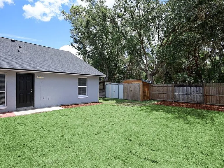 786 Lincoln Pkwy — Photo 18