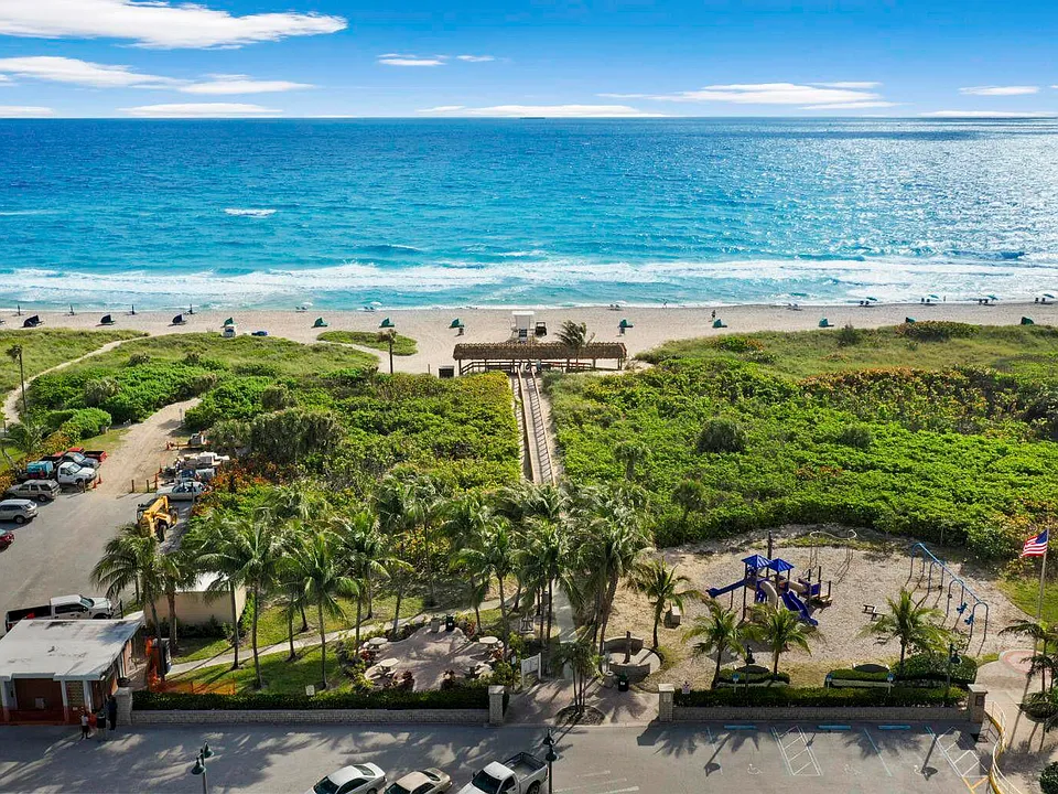 231 Bamboo Rd #4