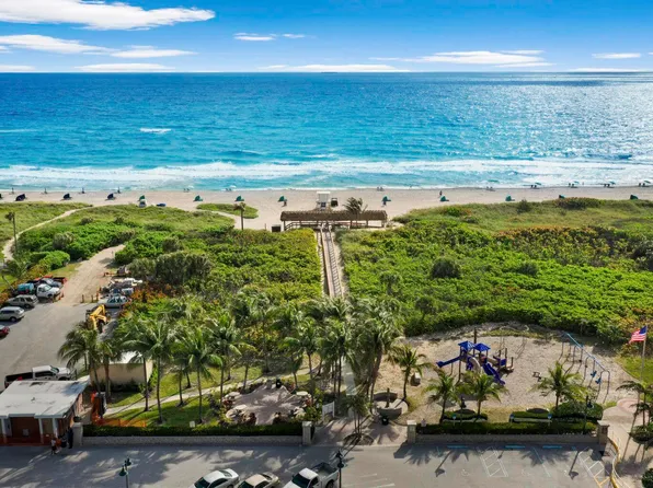 231 Bamboo Rd #4, West Palm Beach, FL 33404
