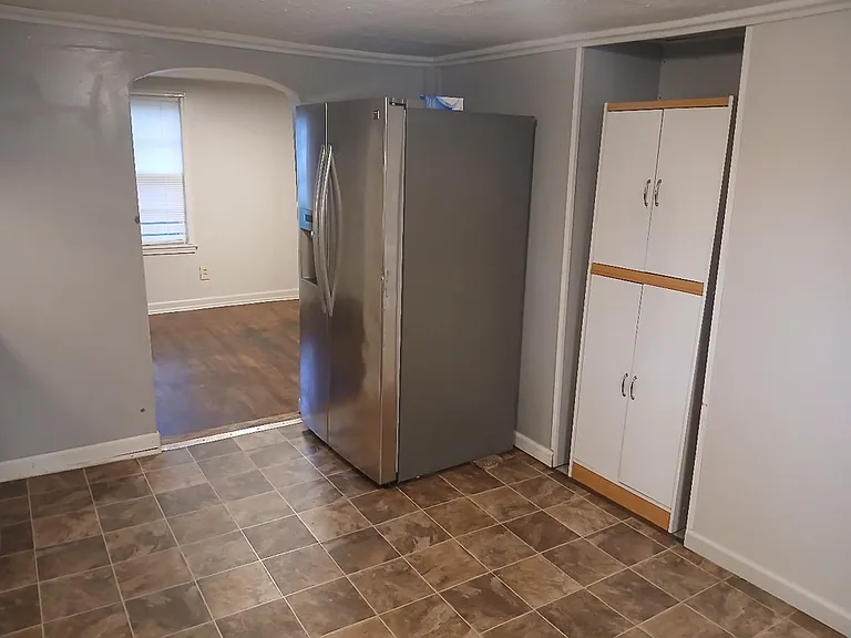 902 S Fair St — Photo 7