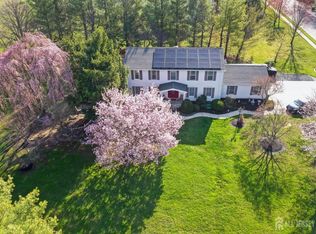 475 Grace Hill Rd, Monroe Township, NJ 08831