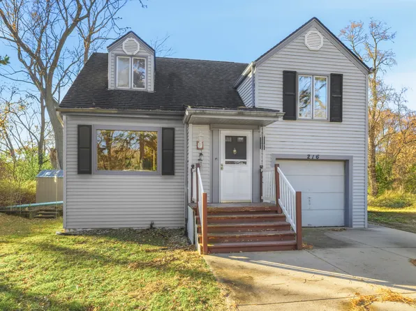 216 Edgebrook Rd, Wood Dale, IL 60191