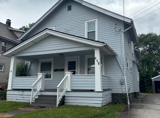 902 Columbia Ave, Akron, OH 44310