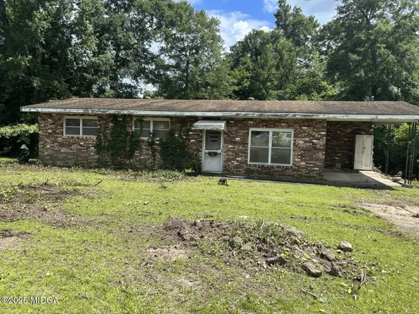 1700 Winston Dr, Macon, GA 31206