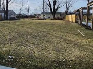 5114 Smith St, Fort Wayne, IN 46806