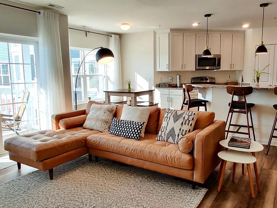 1st image of 24258 Zinfandel Ln Unit 306