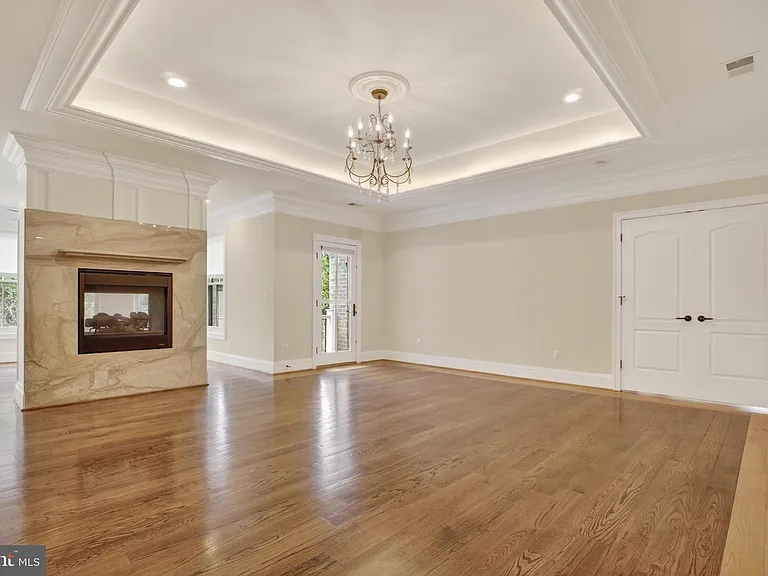 7112 Georgetown Pike — Photo 33