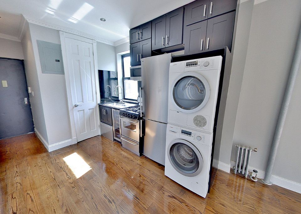 1st image of 212 E 105th St APT 12A