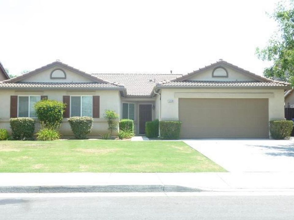 1st image of 12123 Hill Country Dr