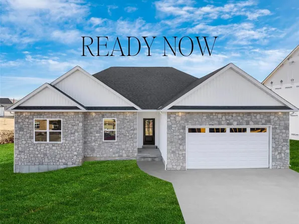 2777 Earth Crest Dr, Washington, MO 63090