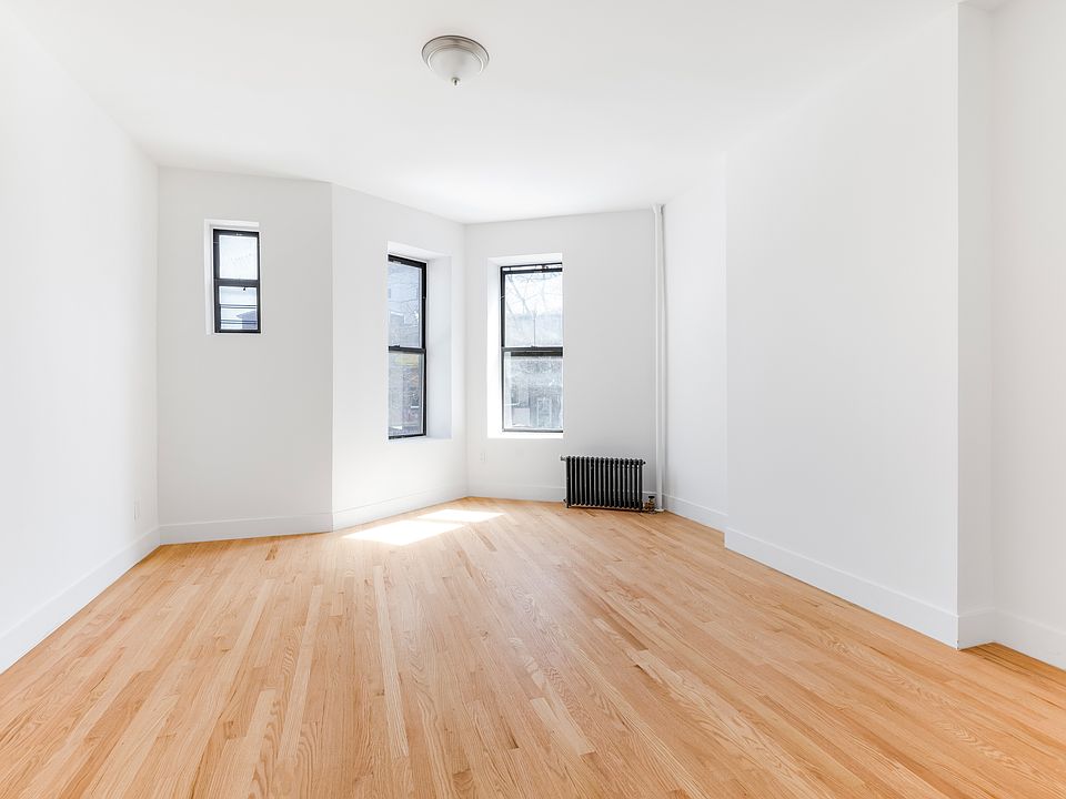 1st image of 798 Washington Ave APT 3