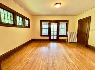 2411 Como Ave APT 2, Saint Paul, MN 55108