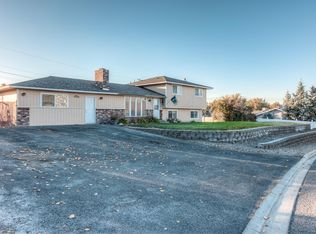 120 Herlou Dr, Selah, WA 98942