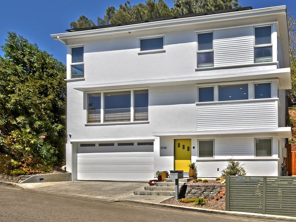 1st image of 3742 Buena Park Dr
