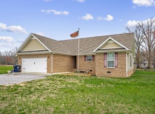 140 Green Meadow Dr, Smithville, TN 37166