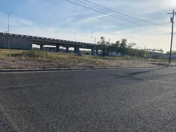 317 W 8th St #3-4-8, San Angelo, TX 76903