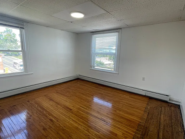456 Fenn St #3 — Photo 4
