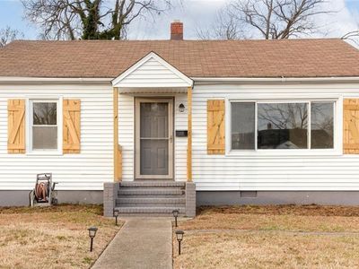27 Clayton Dr, Hampton, VA, 23669