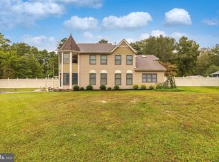 131 Braddock Ave, Hammonton, NJ 08037