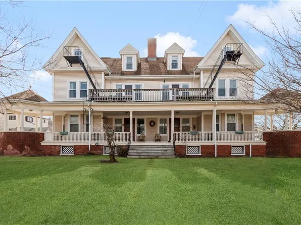 29 Allen Ave #3L, Pawtucket, RI 02860