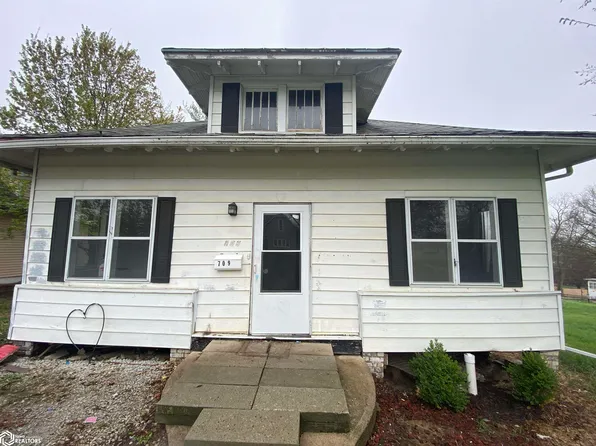 709 Brayton St, Audubon, IA 50025
