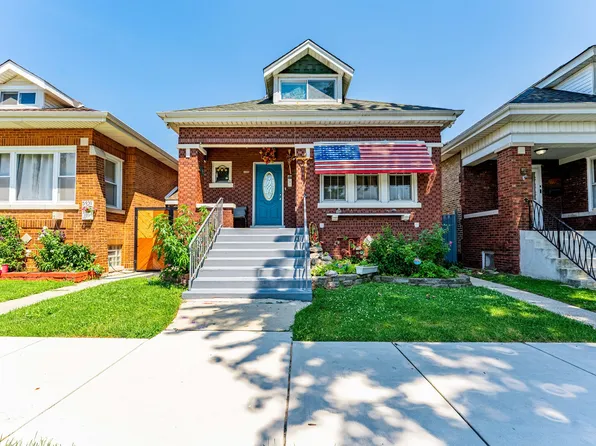 5933 S Sacramento Ave, Chicago, IL 60629