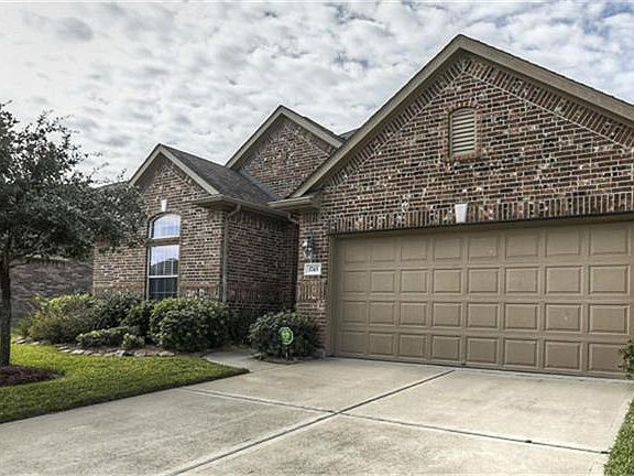 2nd image of 1743 Palmetto Park Dr