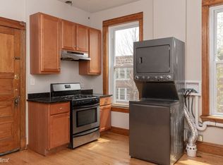 2901 N Kedzie Ave APT 2F, Chicago, IL 60618