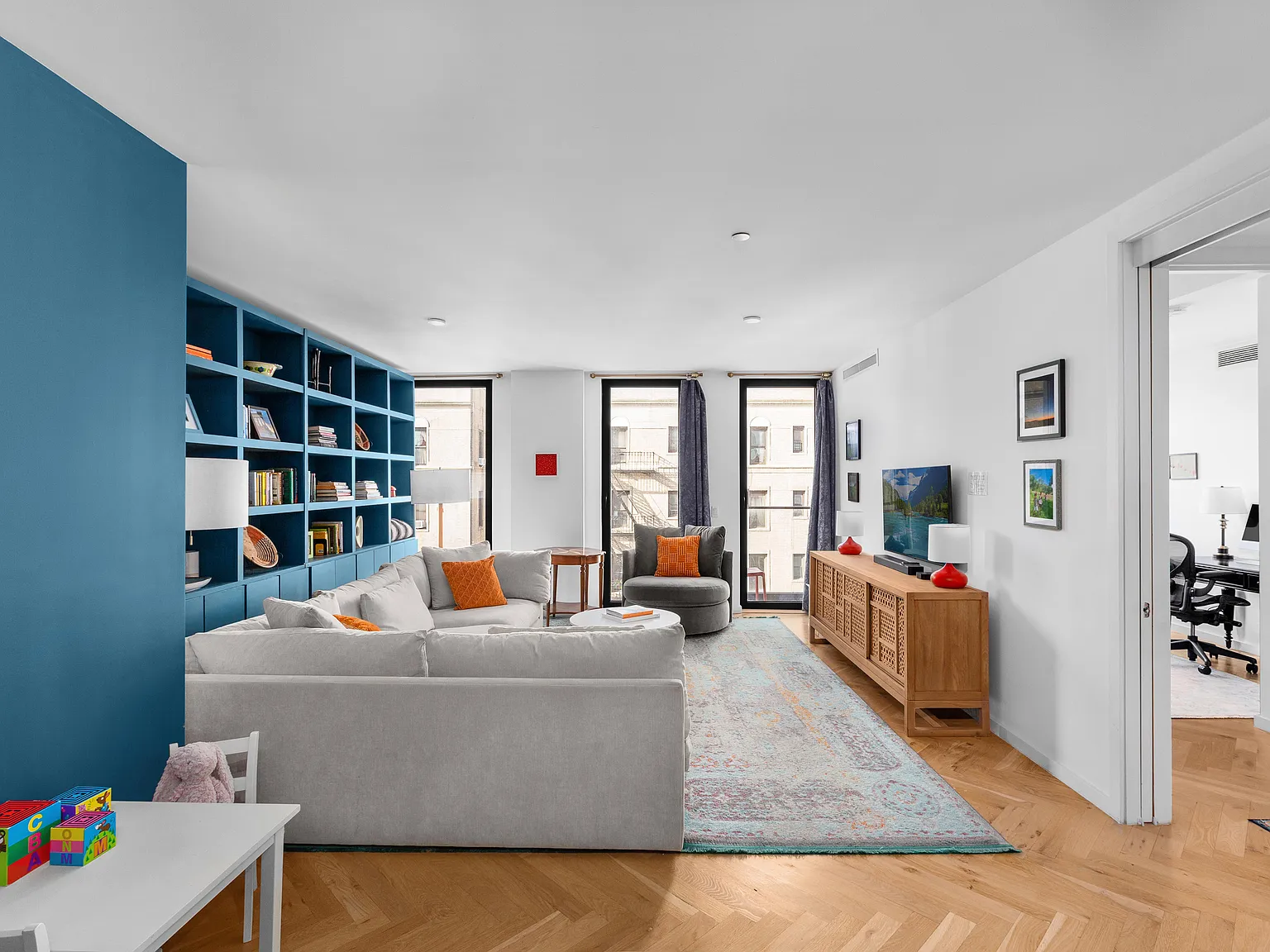 805 Washington Avenue — Photo 4