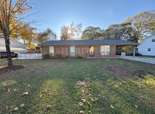 203 Mathis Dr NW, Rome, GA 30165