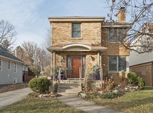 38 Northgate Rd, Riverside, IL 60546