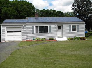 10 Albers Rd, Danbury, CT 06811