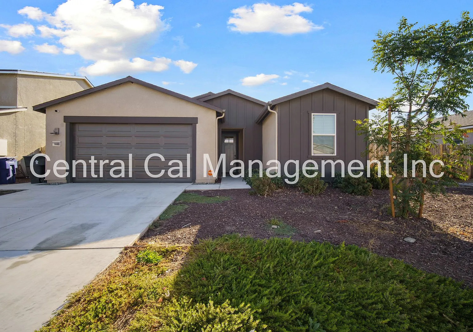 4 Bedroom/2 Bath Home with Solar in the Southwest - $2595 Per Month! — Photo 1