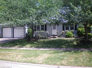 1431 Rolling Meadows Dr, Vermilion, OH 44089