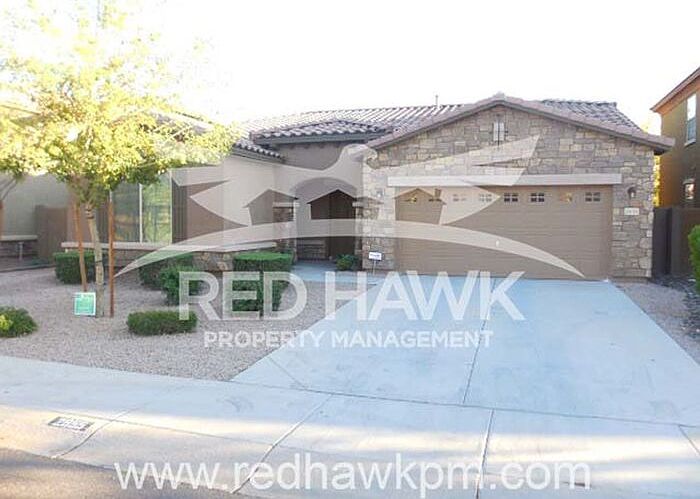 1st image of 2855 E Palmdale Ln