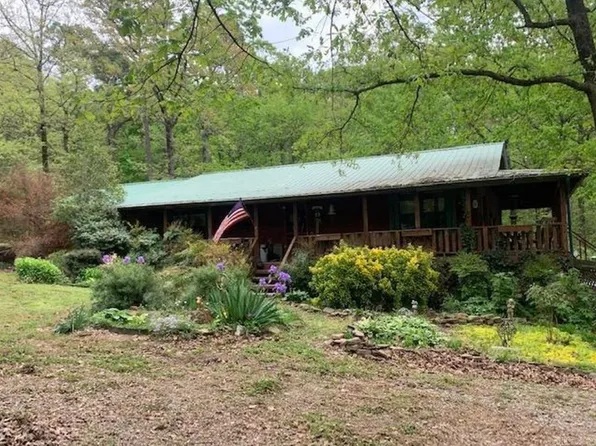 54 Swaim Hill Rd, Batesville, AR 72501