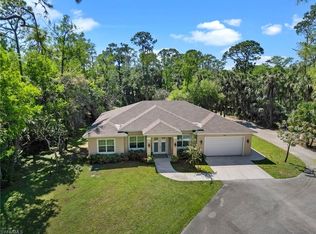 740 Jung Blvd W, Naples, FL 34120