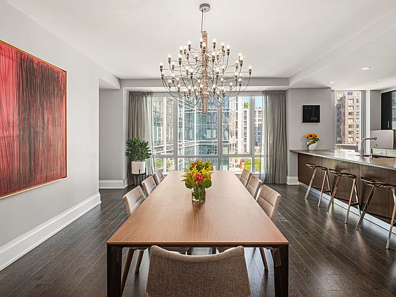 4th image of 50 Riverside Blvd APT 10P