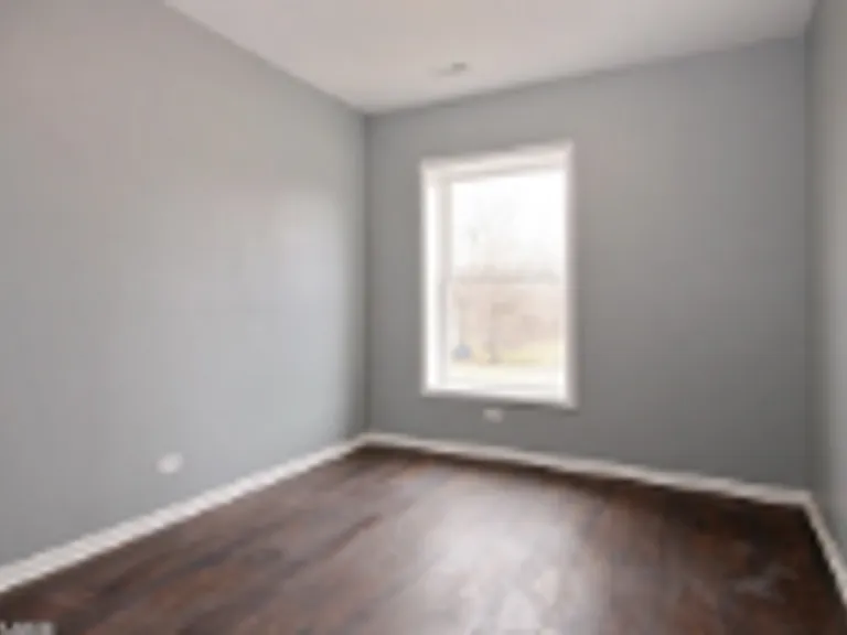 7311-13 S Stewart Ave — Photo 14