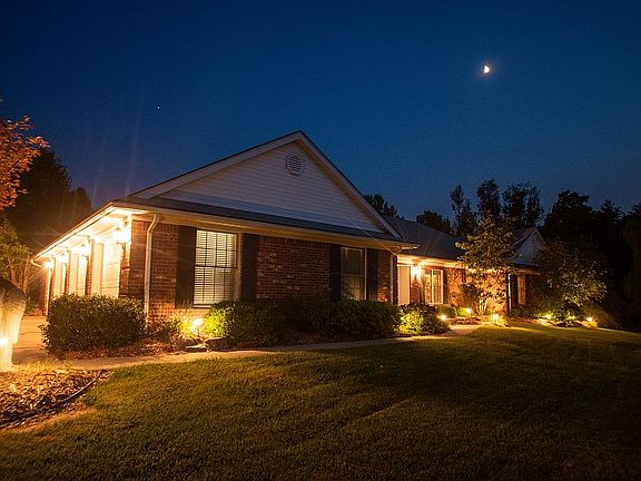 2nd image of 3460 E Driftwood Ct