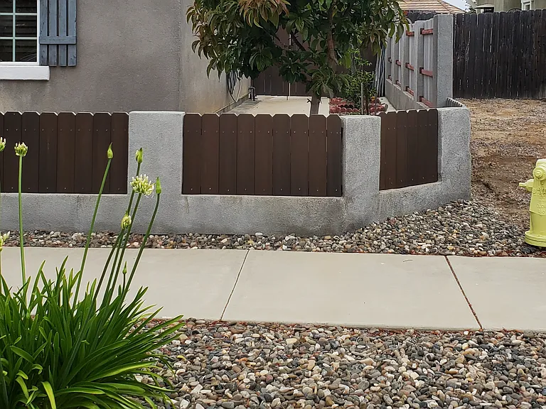 Silver Leaf Dr — Photo 2