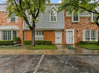 1231 Roaring Springs Rd, Fort Worth, TX 76114