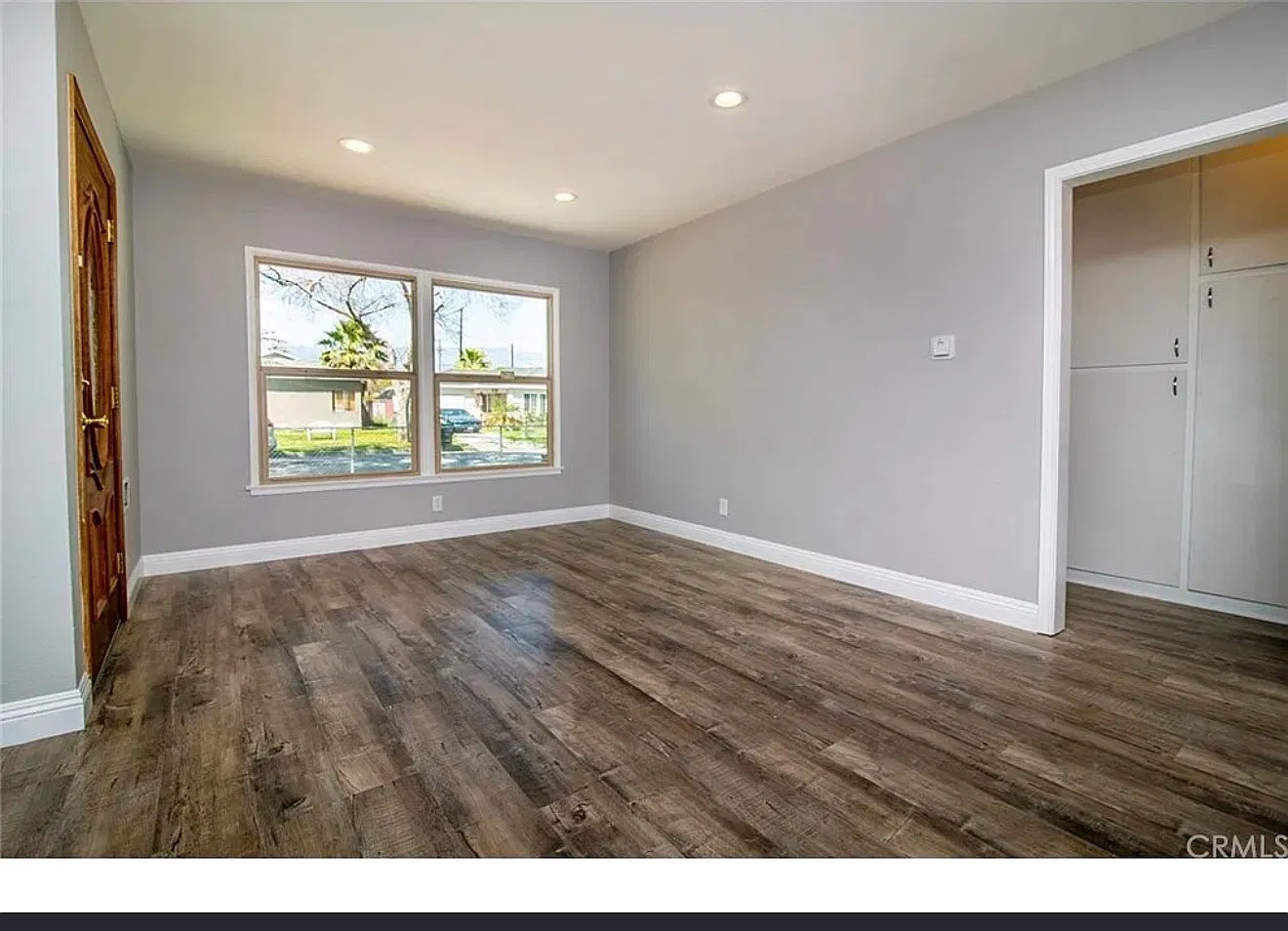 4 bed, 1239 sqft, $2,700 — Photo 2