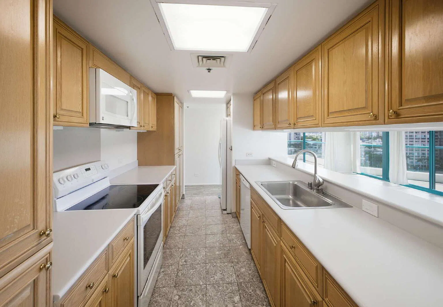 2 bed, 2.0 bath, 1446 sqft, $4,000 — Photo 1