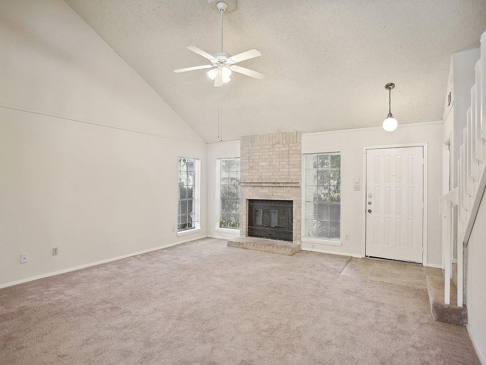 1st image of 24203 Landing Way Dr